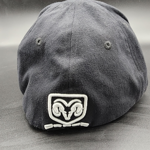 Dodge Ram Hat Cap Black Red Choko Brand Soft Felt Fitted Flex One size - Picture 3 of 7